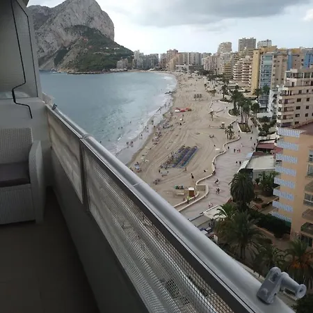 Carmen Molina Edificio Esmeralda Calpe