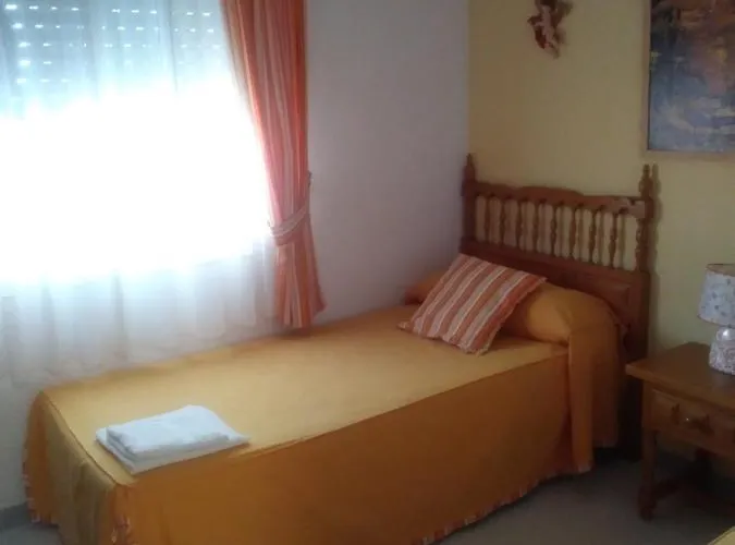 Carmen Molina Edificio Esmeralda *